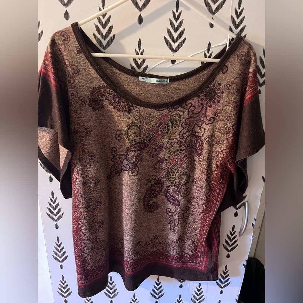Large paisley short sleeve tunic
